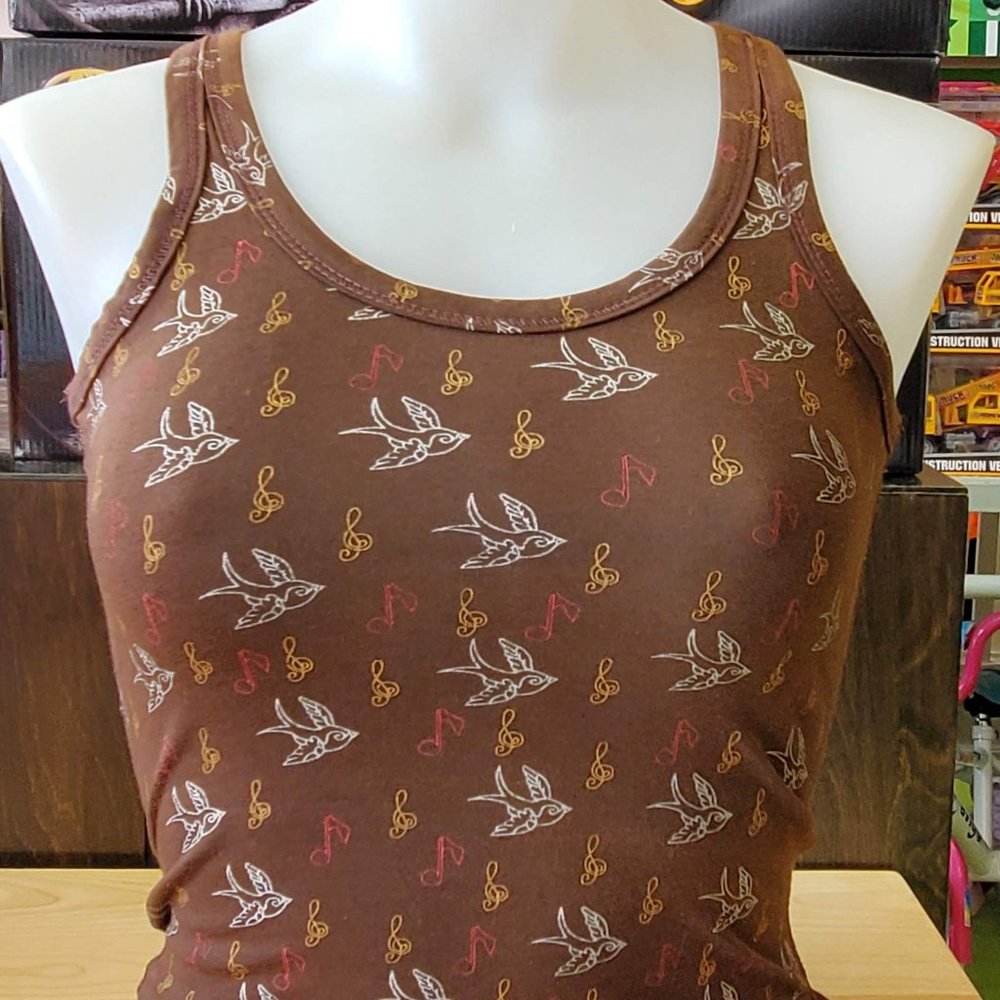 Singing Swallow Print Tank Top